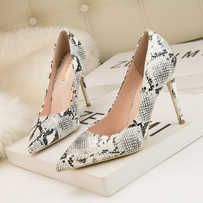 Simple High-heeled Shallow Mouth Snake Pattern Pointed Sexy Nightclub Was Thin High-heeled Shoes