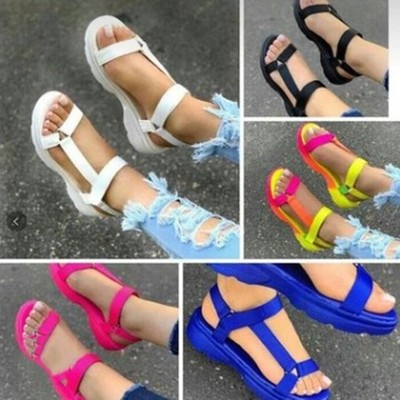 Open-toed Platform Sandals With All-match Casual Color Matching Word Beach Sandals