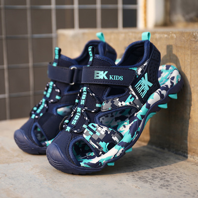 New Breathable Baotou Anti-collision Beach Shoes Korean Trend Camouflage Sandals