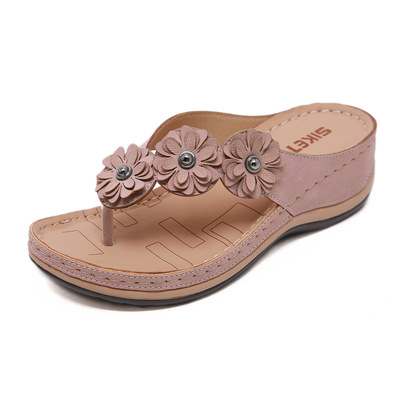 Pink Slippers & Flip-flops