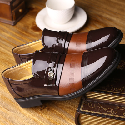 Casual Summer Breathable Hollow Sandals Business Height Increase Shoes