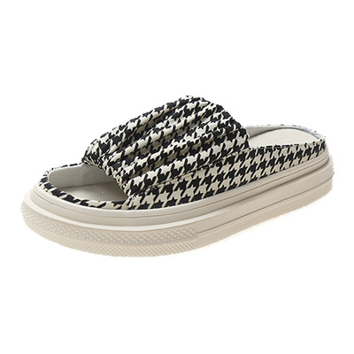 Fashion Slippers Wear A Flat Bottom 2021 Summer New Products