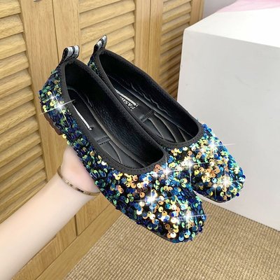 New Style Net Red Fashion Temperament Flat Bottom Small Fragrance Retro Sequined Beanie Shoes
