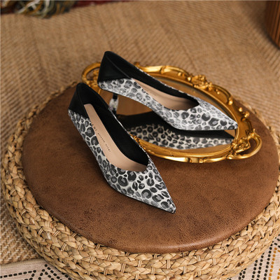 Leopard Print High Heels Pointed Toe Stiletto Heel In The Retro Niche