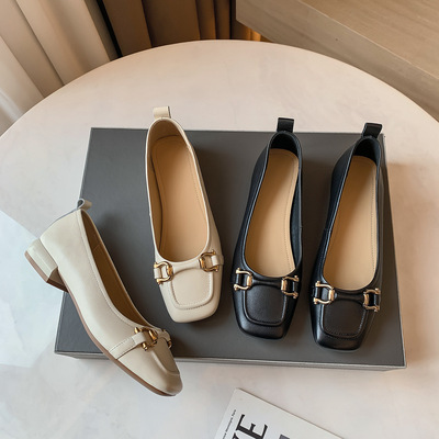 Square Toe Shallow Oral Layer Cowhide Casual Low-heeled Loafers With Metal Buckle