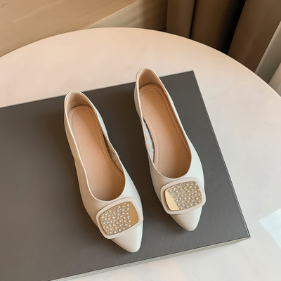 New Shallow Flat Shoes With Soft Sole And Soft Surface