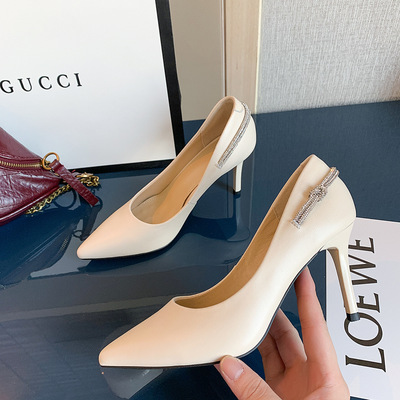 Spring New Stiletto And Pointed Shallow Mouth Low-cut Fashion